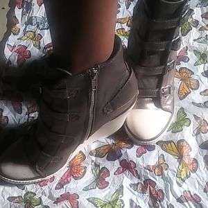 Rock and Candy silver metallic high top wedges